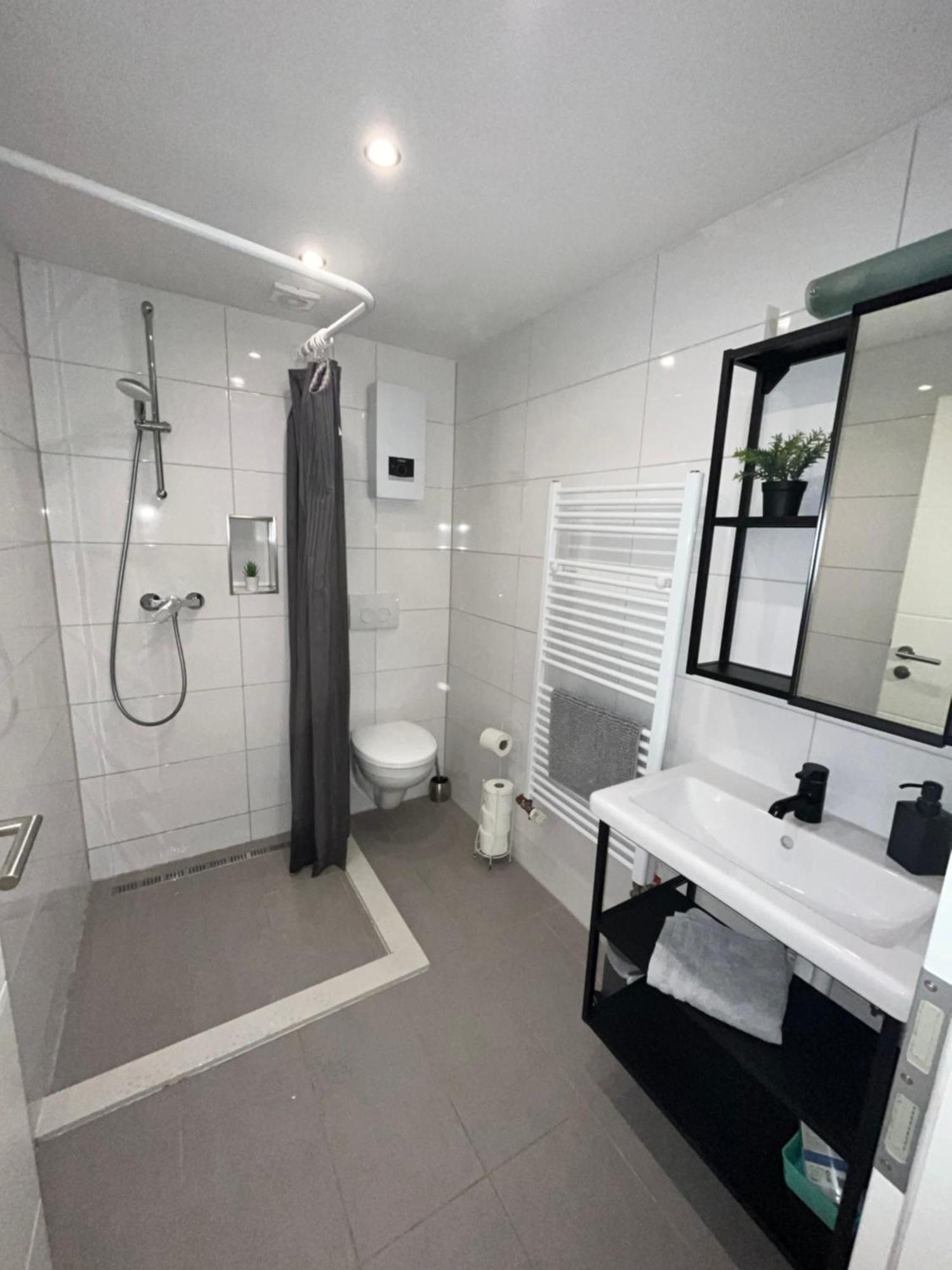 Apartment Central 10C 40Qm Wi-Fi Free Parking Calm Back House Dortmund Ngoại thất bức ảnh